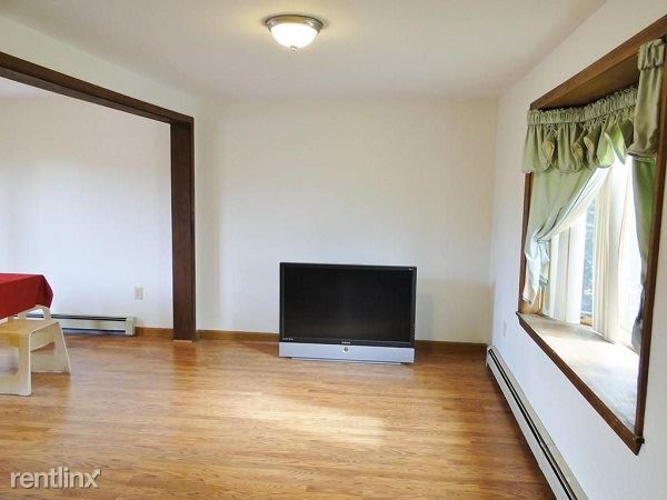 2 br, 1.5 bath - 59 Waverly St - 2 br, 1.5 bath  - 59 Waverly St
