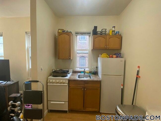 Building Photo - 59 S Huntington Ave