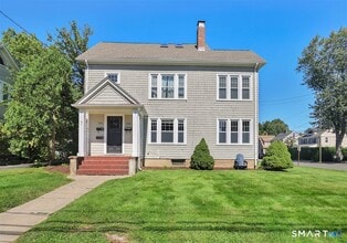 Building Photo - 152 Brace Rd