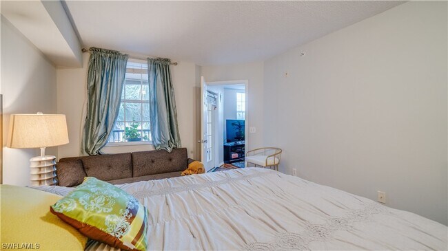 Foto del edificio - 8735 River Homes Lane