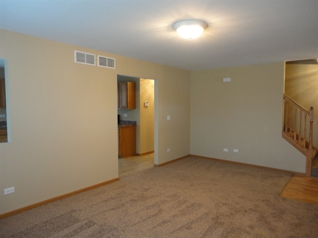 Foto del edificio - 609 Circle Dr