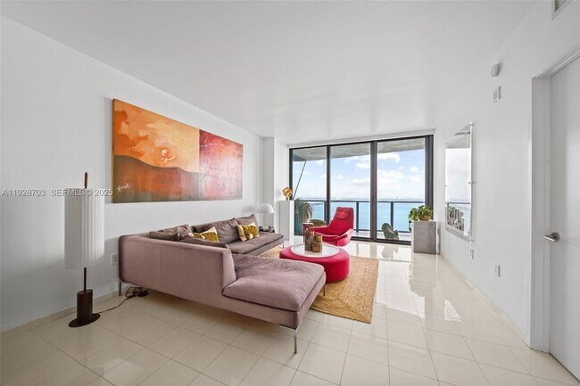 Foto del edificio - 460 NE 28th St