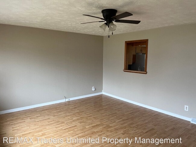 Building Photo - 3 br, 1 bath House - 2720 Scenic Dr.