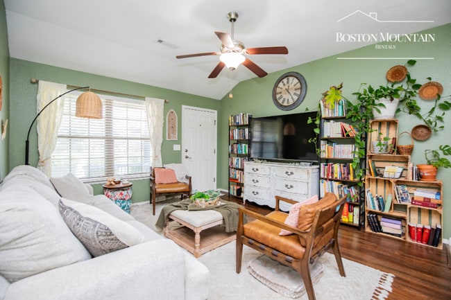 Photo - 1121 Apollo Dr House