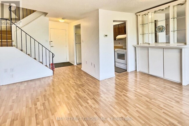 Building Photo - 165-165 Cherokee Blvd