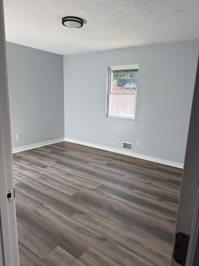 Photo - 453 Azalea Dr House