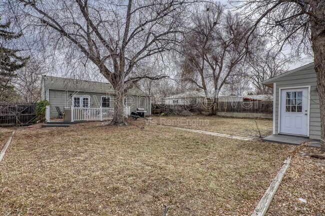 Foto del edificio - 4345 Gray St