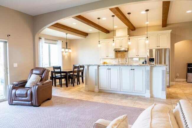 Foto del edificio - 9030 W Rio Grande Ave