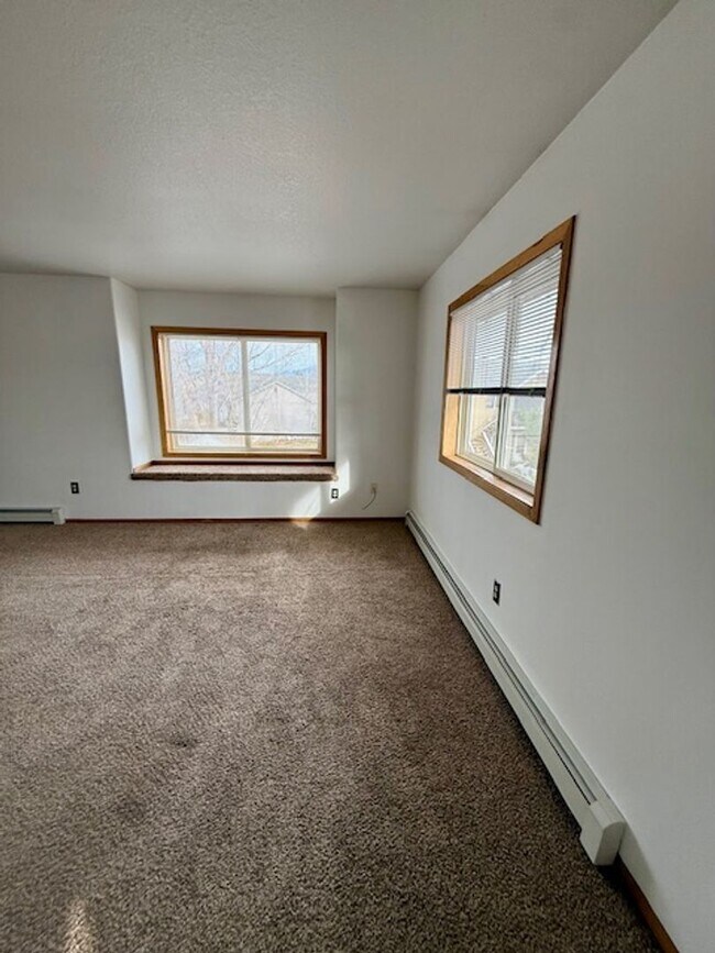 Foto del edificio - 2 Bedrooms 1 Bathroom - 4 Plex - Belgrade