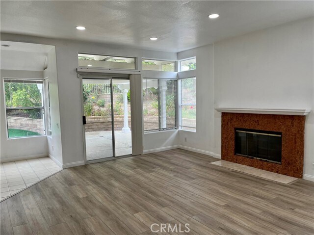 Building Photo - 26601 White Oaks Dr