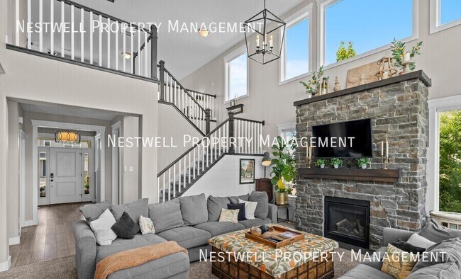 Building Photo - 247 Sandhill Dr