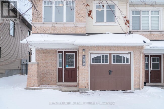 Photo du bâtiment - 109 Calvington Ave