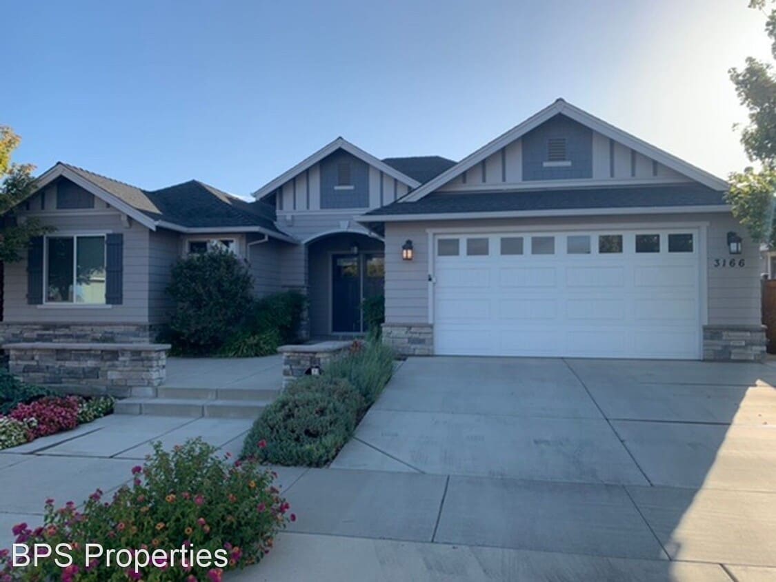3 br, 2.5 bath House 3166 Mariposa Ave. House for Rent in Chico, CA