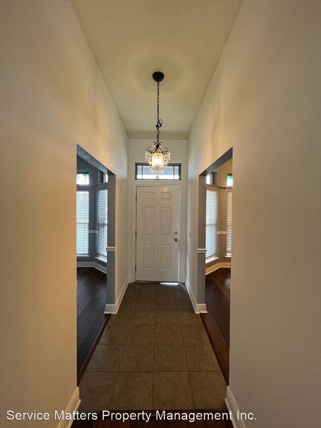 Building Photo - 4 br, 3 bath House - 6175 Chester Dr
