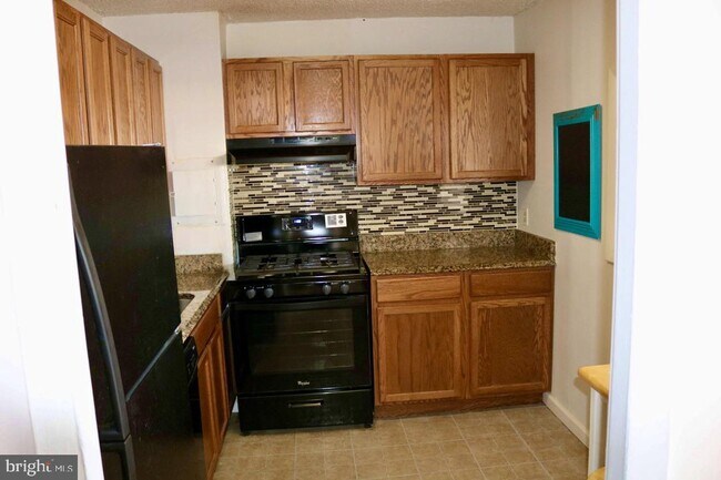 Foto del edificio - 1030 E Lancaster Ave