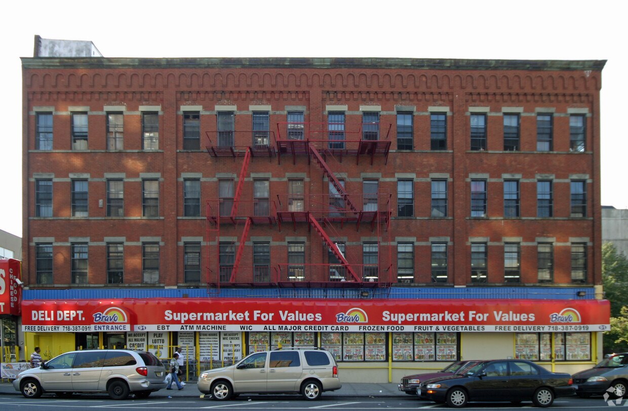 Primary Photo - 85-93 Humboldt St