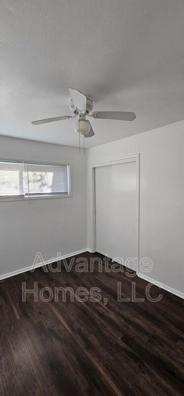 Building Photo - 7504 E 112th St