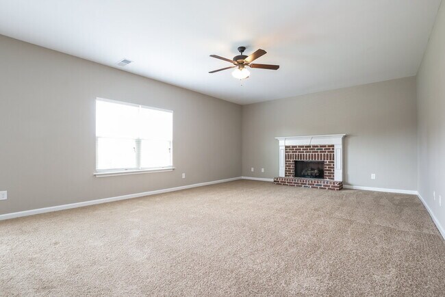 Foto del edificio - 39 Hamilton Blvd NW