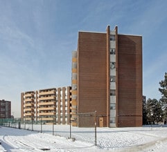 Building Photo - 2548 Kipling