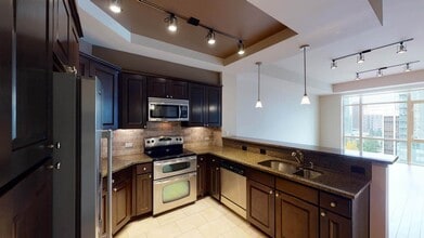 Interior Photo - TEN20
