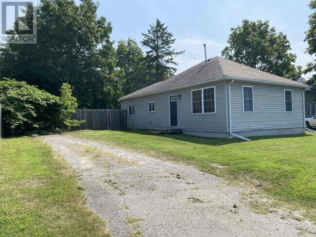 Building Photo - 1181 Ontario St