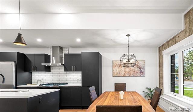 Foto del edificio - 3919 Cook St