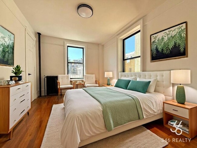 Photo - Edgecombe Avenue Apartment