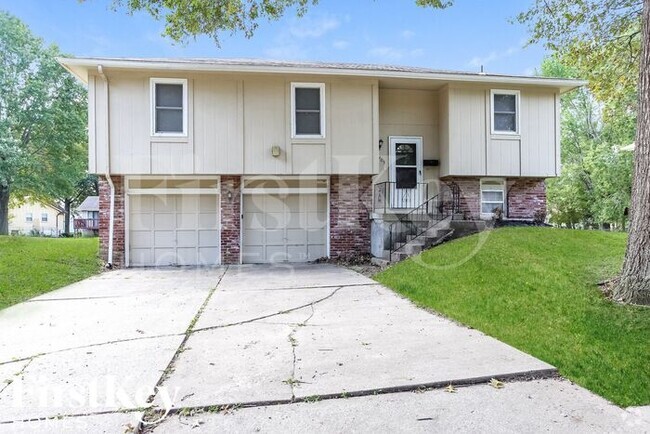 Building Photo - 7909 Sunset Cir