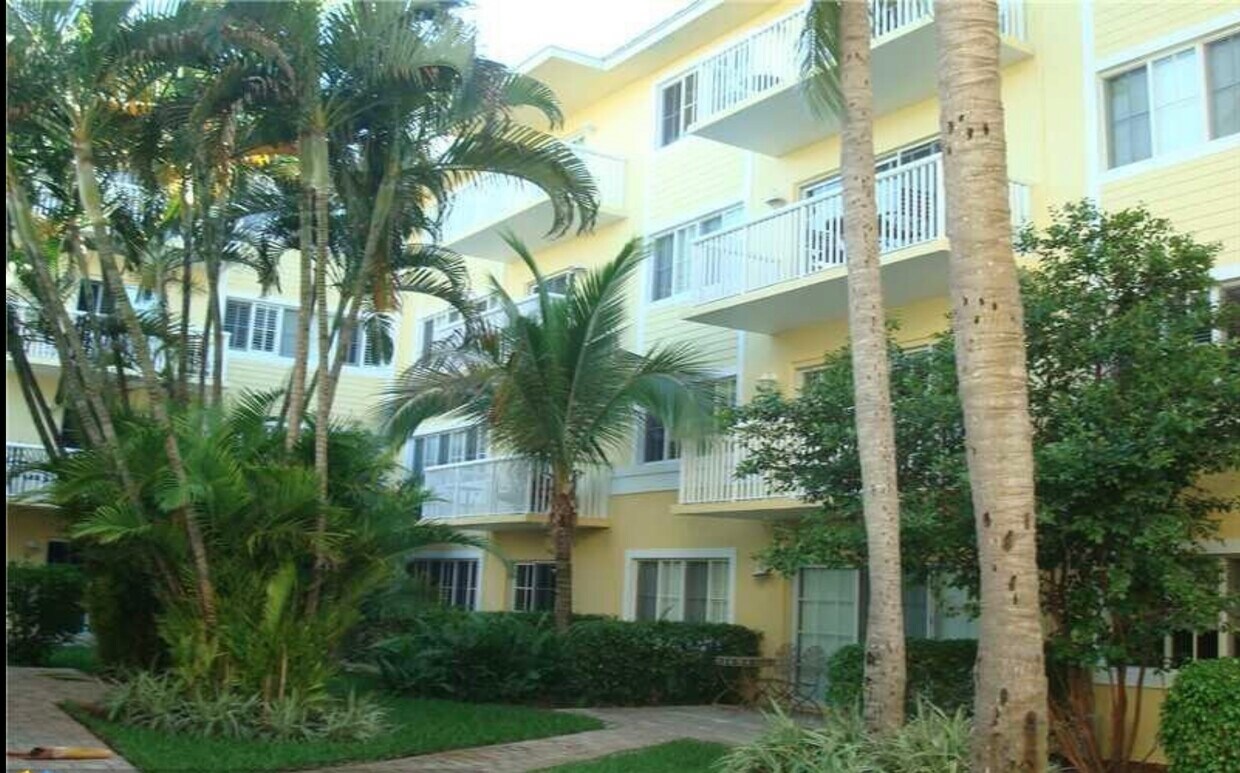 Foto principal - 1501 E Broward Blvd