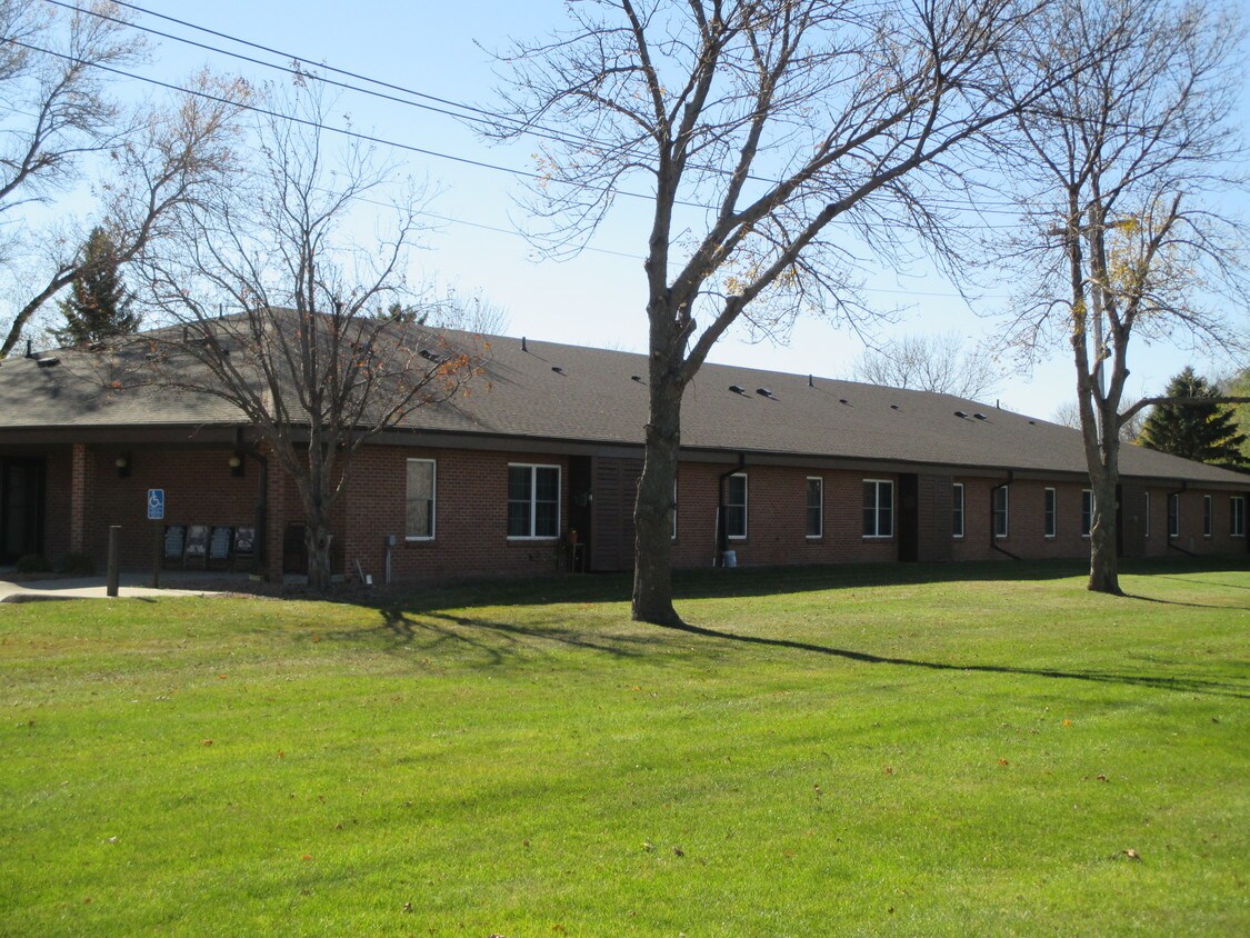 Building Photo - 1003 Scotts Ave