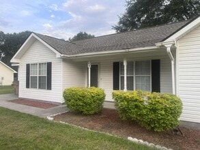 Building Photo - 149 High Point Dr