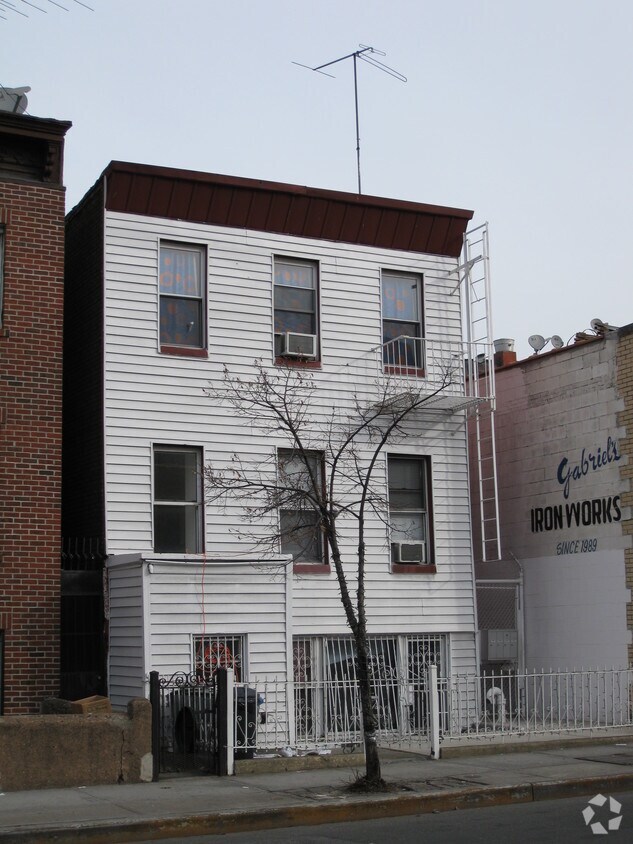 Foto del edificio - 175 9th St