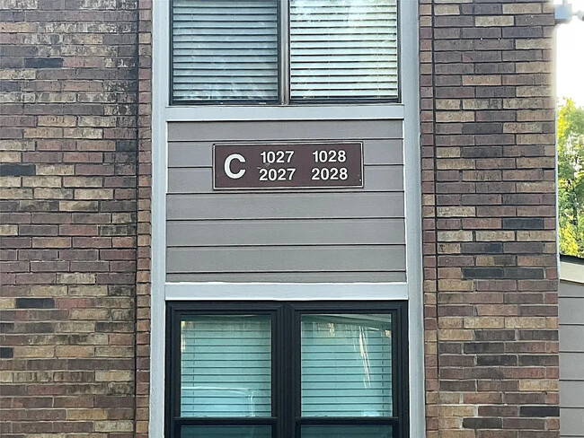 Foto del edificio - 8109 Skillman St