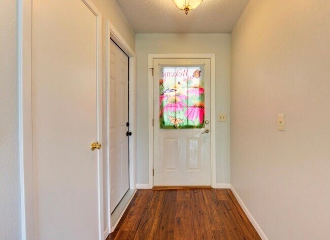 Foto del edificio - 19407 Glenway Falls Dr