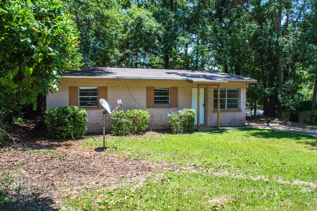 Foto del edificio - Renovated Home South of FSU