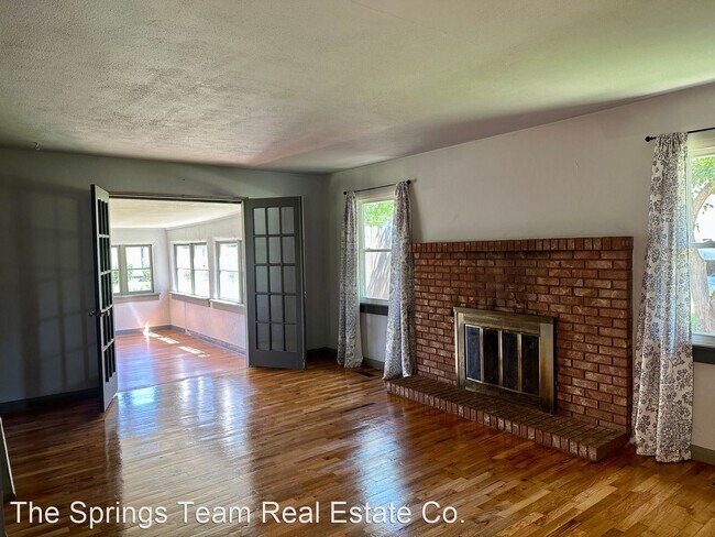 Foto del edificio - 2 br, 1 bath House - 1626 E Cache La Poudr...