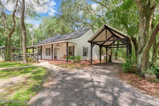Building Photo - 8223 Hardwood Landing Rd