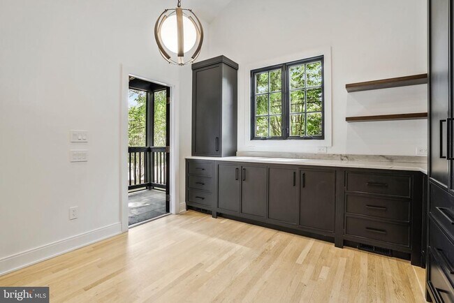 Foto del edificio - 6135 35th St N