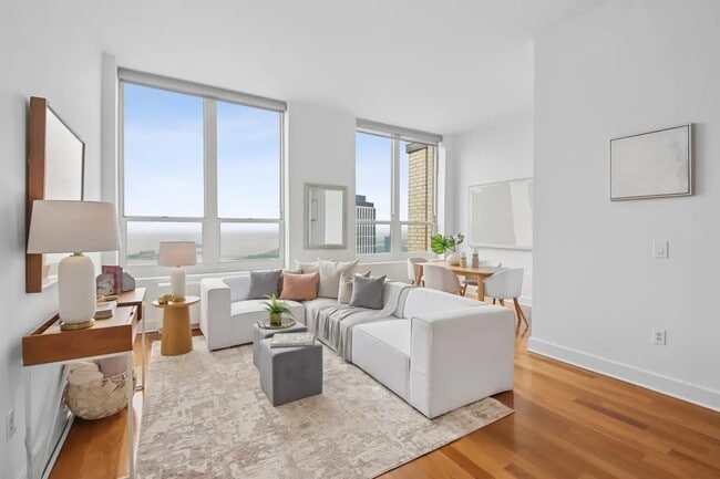 Building Photo - 88 Morgan St