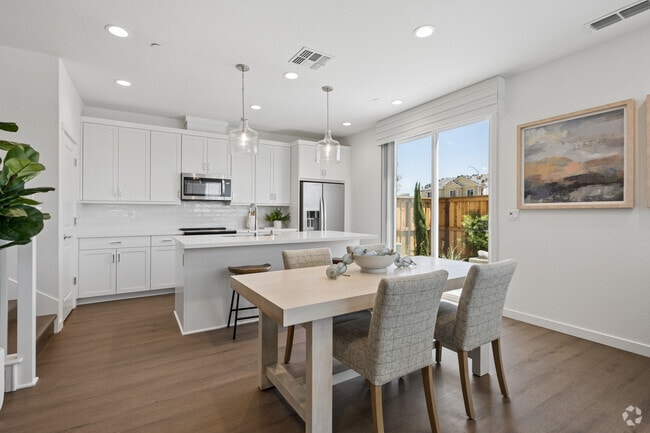 Interior Photo - Echo Paired Homes