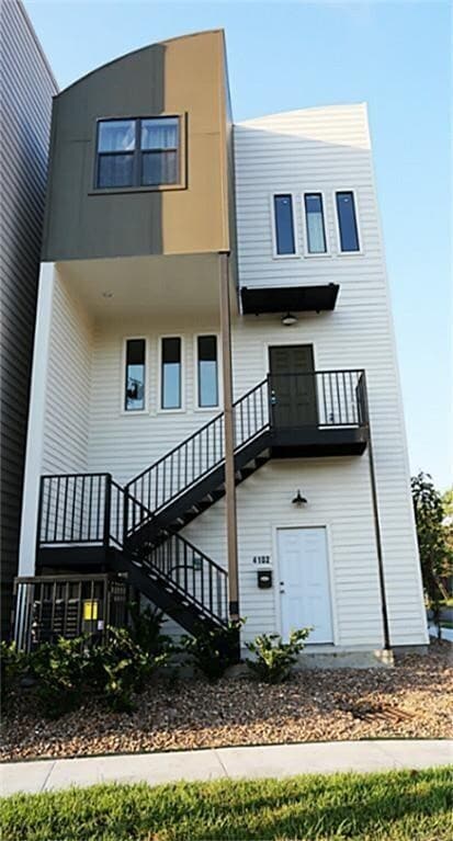 Building Photo - 4102 McKinney St