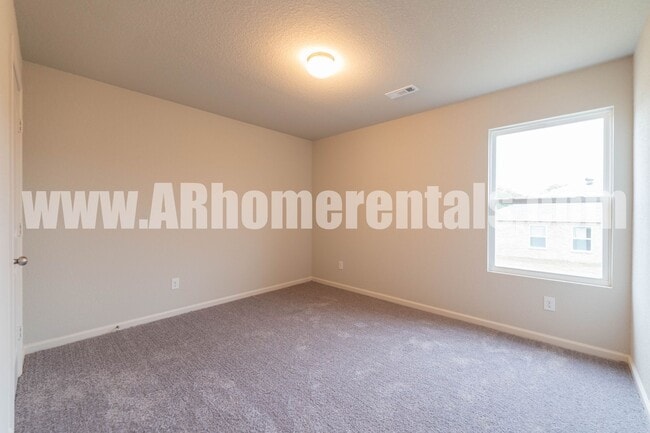 Building Photo - 1175 Gallery