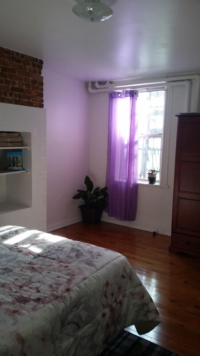 bedr2 - 578 Greene Ave