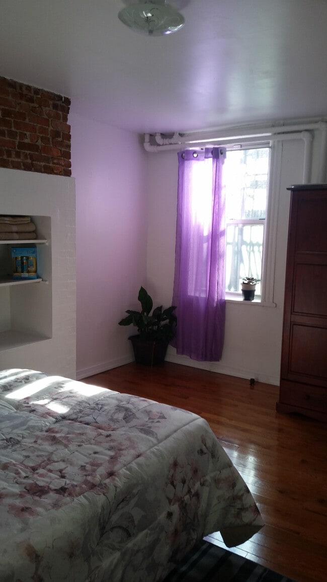 bedr2 - 578 Greene Ave
