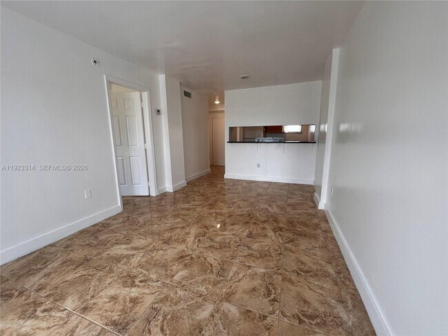 Foto del edificio - 665 NE 83rd Terrace