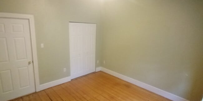 Building Photo - 1596-1600 Westminister Street