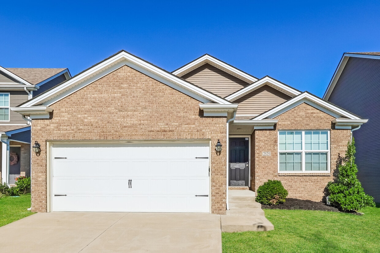 Primary Photo - 2525 Guildhall Ln