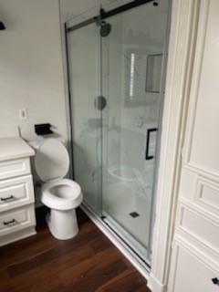 Building Photo - 215 Caplin St