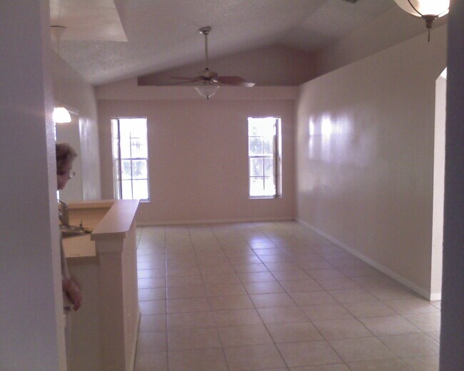 Foto del edificio - 2709 Child St