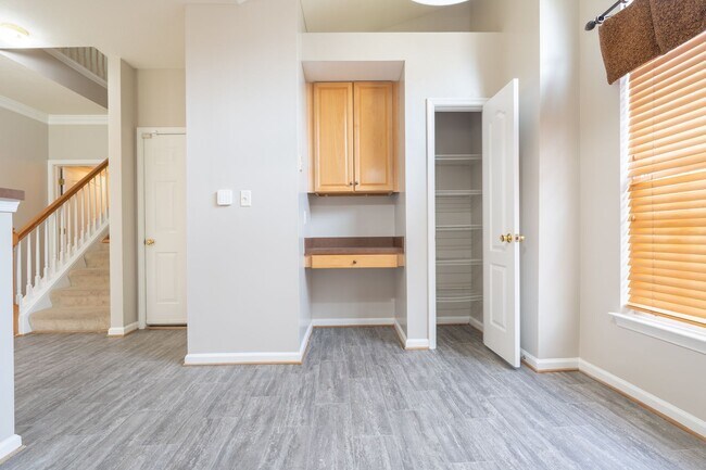 Foto del edificio - 4022 Holston Ct